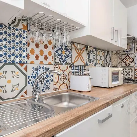 Casa vacanze Three-bedroom Holiday In Kruševo