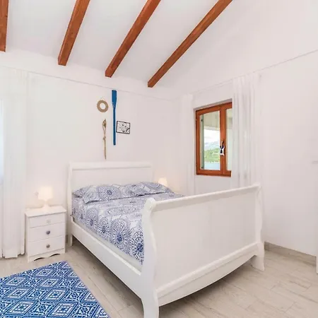 Casa vacanze Three-bedroom Holiday In